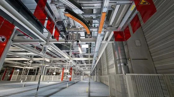 Deckenfördertechnik: EHB-Fahrstrecken